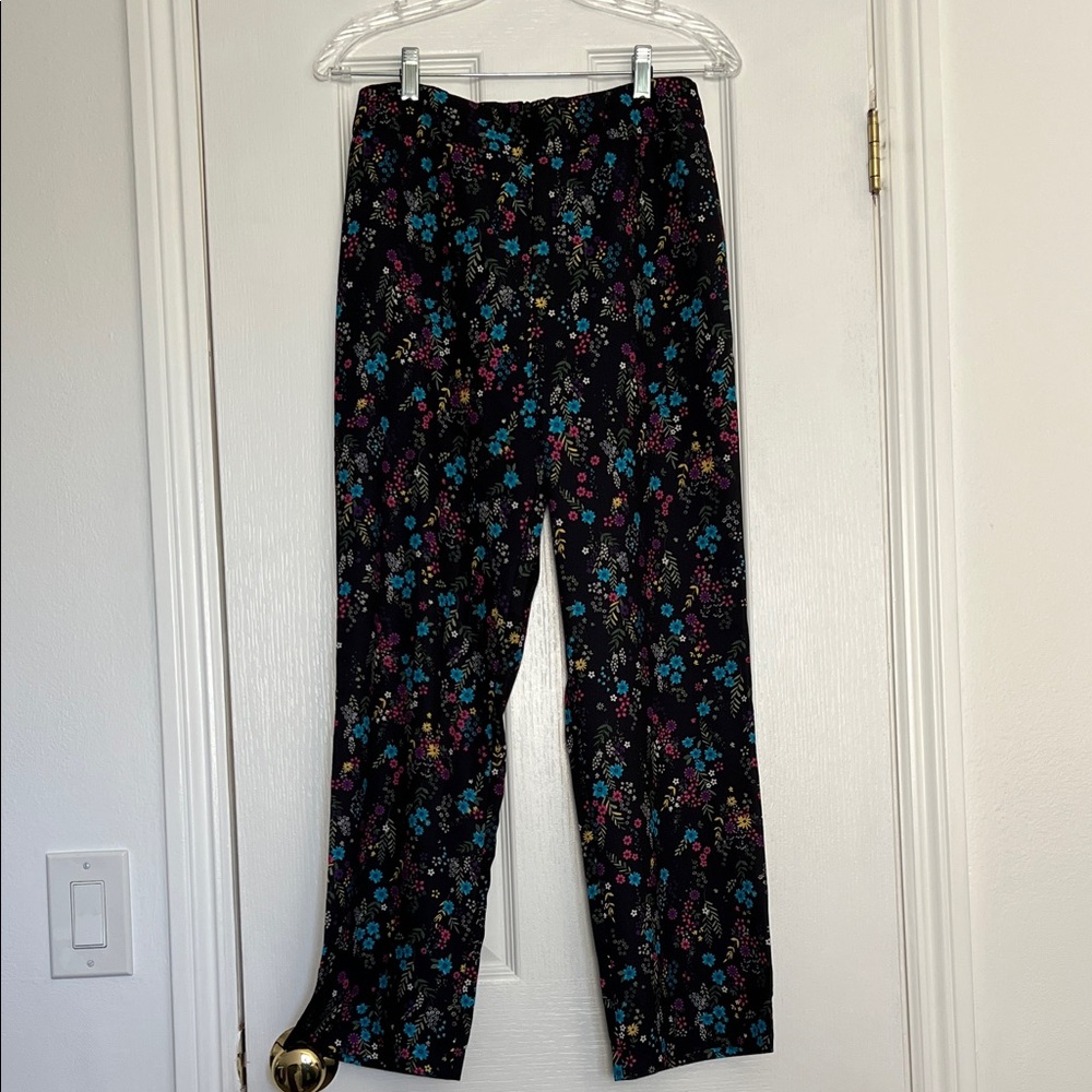 Floral Print Cropped Pants